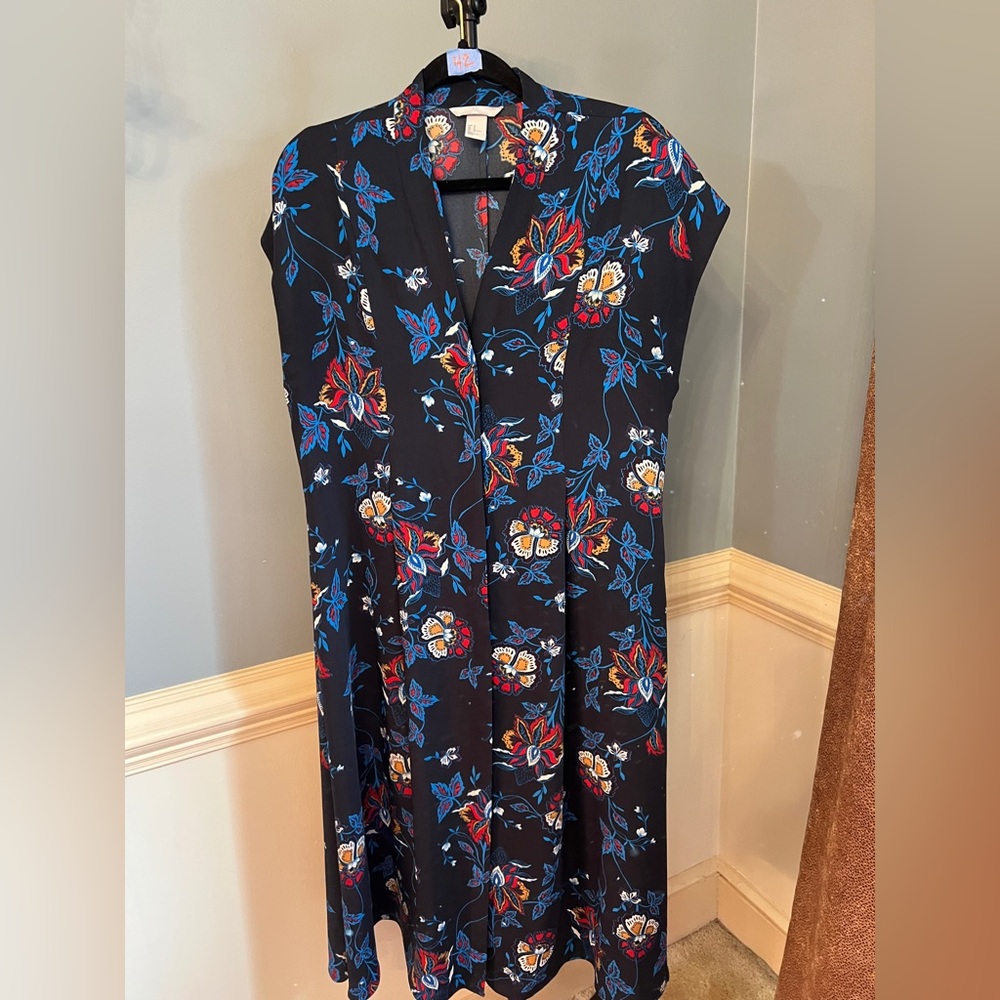 H&M‎ navy button up Maxi Dress with Colorful Floral Design 42